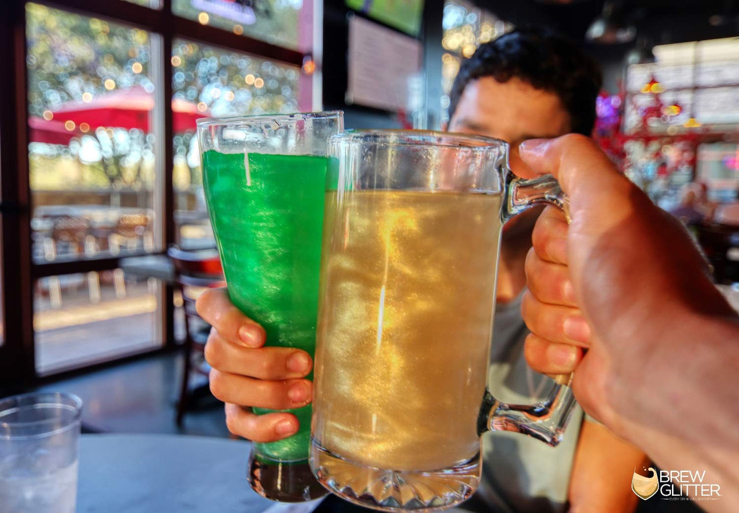 Gold BREW GLITTER Edible Glitter For Drinks, Cocktails, Beer, Garnish Glitter & Beverages | KOSHER & HALAL Certified | 100% Edible & Food Grade | Vegan, Gluten, Nut Free (50g, Gold)